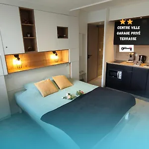 https://superbe-studio-2-renove-a-neuf-idealement-place.hotels-rhonealpes.com