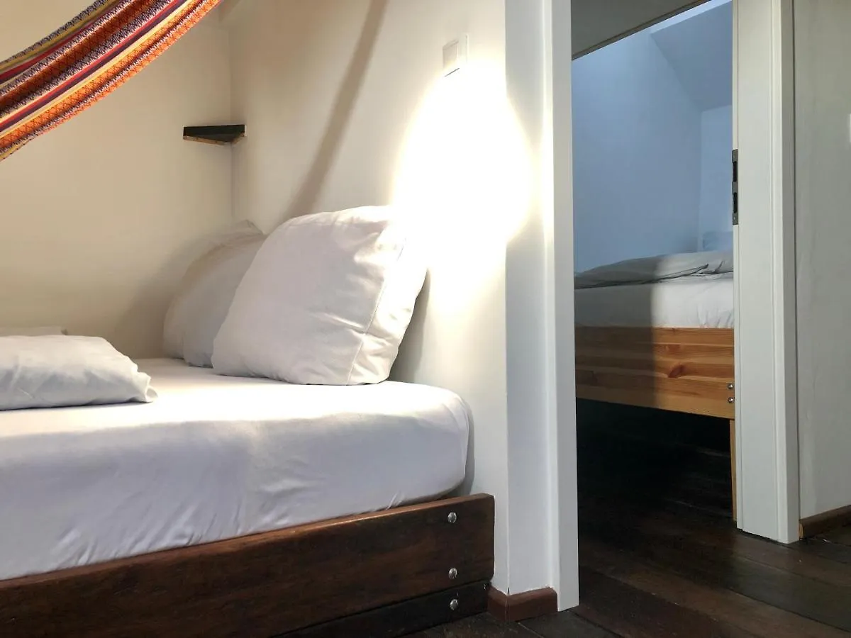 Schiffshotel Schlafen im Hafen Hamburg 3*,  Deutschland