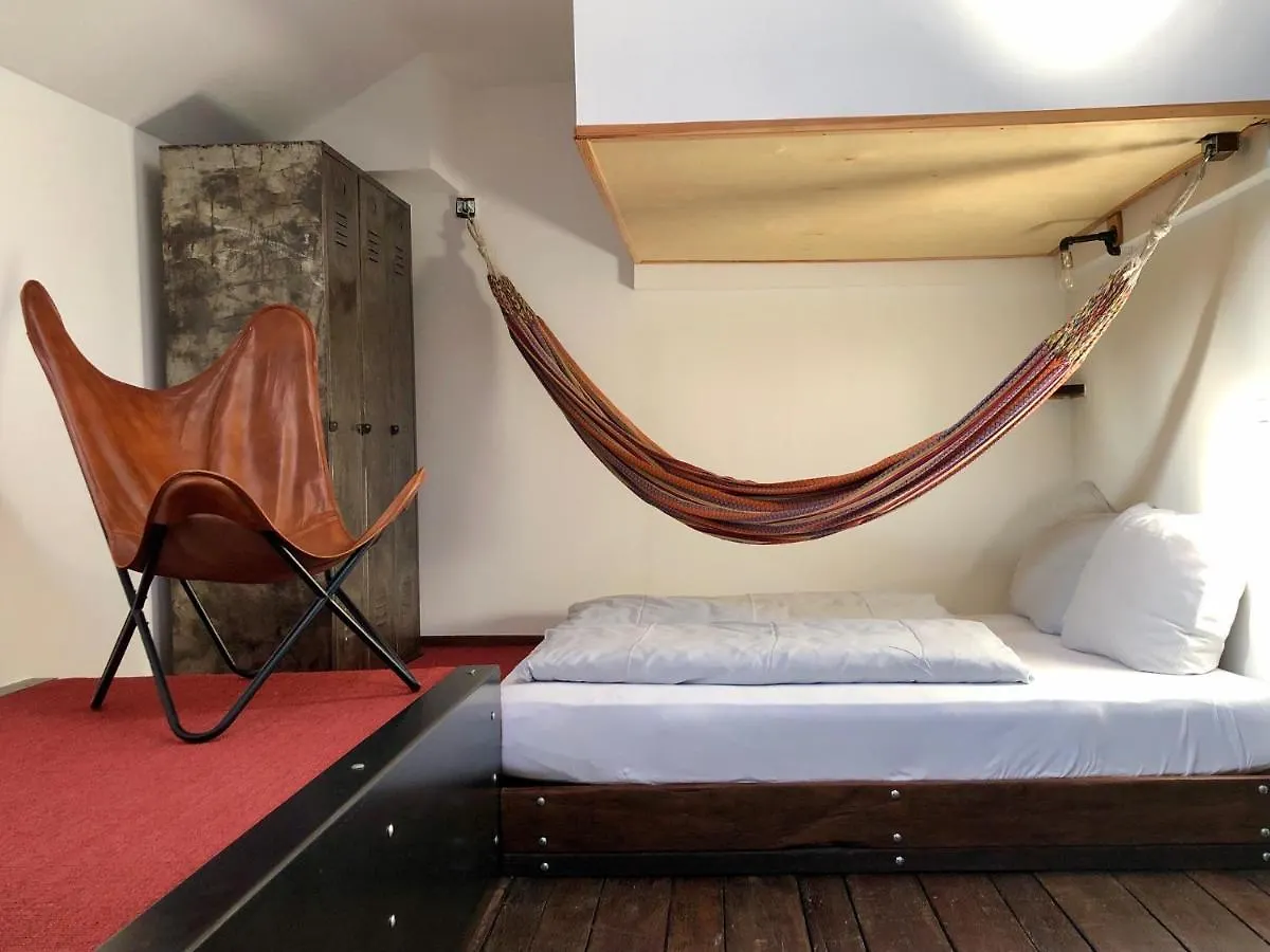 Bateau-hôtel Schiffshotel 